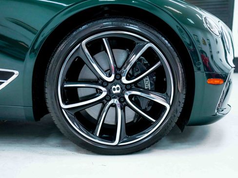 Used 2022 Bentley Continental GT V8 image 39