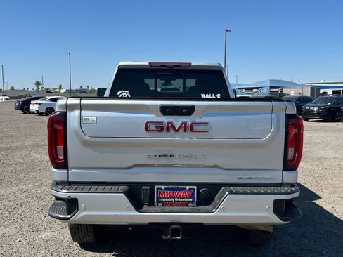 Used 2022 GMC Sierra 3500 Denali w/ Denali Ultimate Package image 6