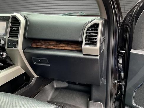 Used 2018 Ford F150 Lariat w/ Equipment Group 502A Luxury AWD/4WD image 27