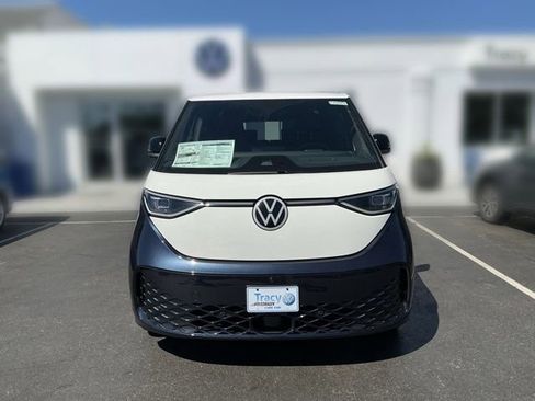 New 2025 Volkswagen ID. Buzz Pro S Plus AWD/4WD image 2