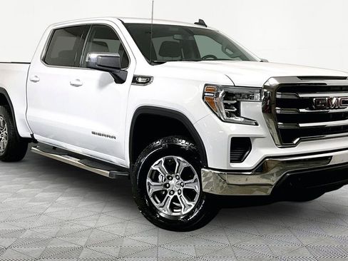 Used 2021 GMC Sierra 1500 SLE w/ X31 Off-Road Package image 1