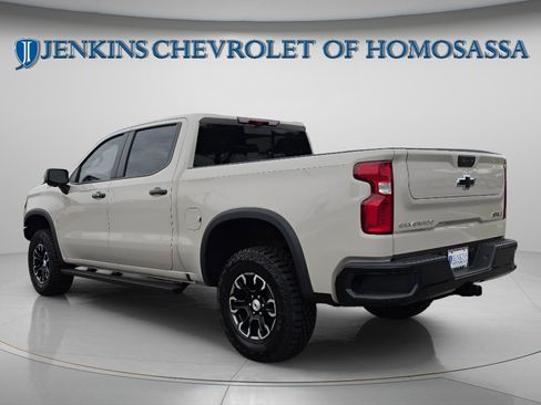 New 2026 Chevrolet Silverado 1500 ZR2 AWD/4WD image 7