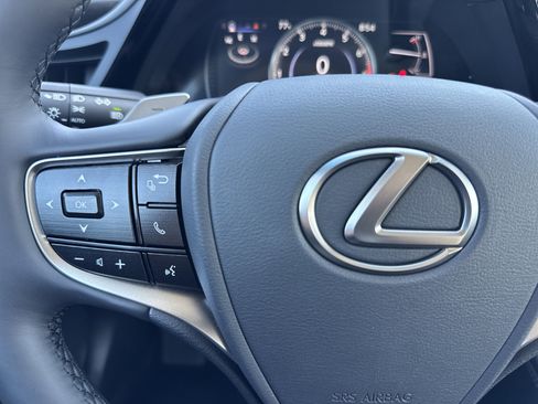 New 2025 Lexus ES 350 w/ Premium Package image 20