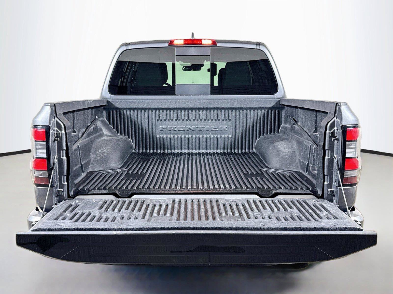 Used 2026 Nissan Frontier SV RWD image 22