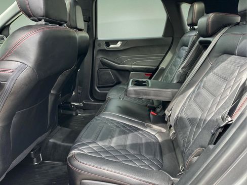 Used 2023 Ford Escape ST-Line Elite w/ Premium Technology Package AWD/4WD image 13