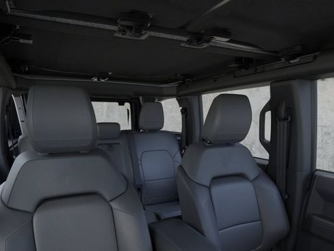 New 2026 Ford Bronco Outer Banks w/ Sasquatch Package AWD/4WD image 13
