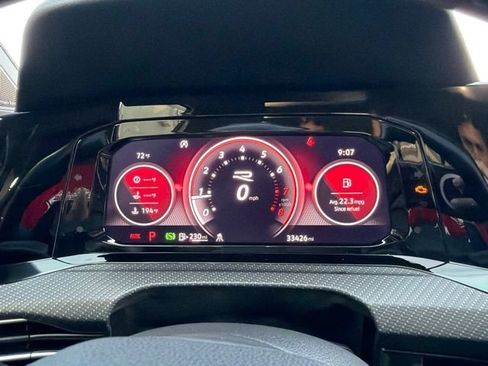 Used 2023 Volkswagen Golf R AWD/4WD image 22