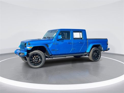 Used 2022 Jeep Gladiator Overland image 1