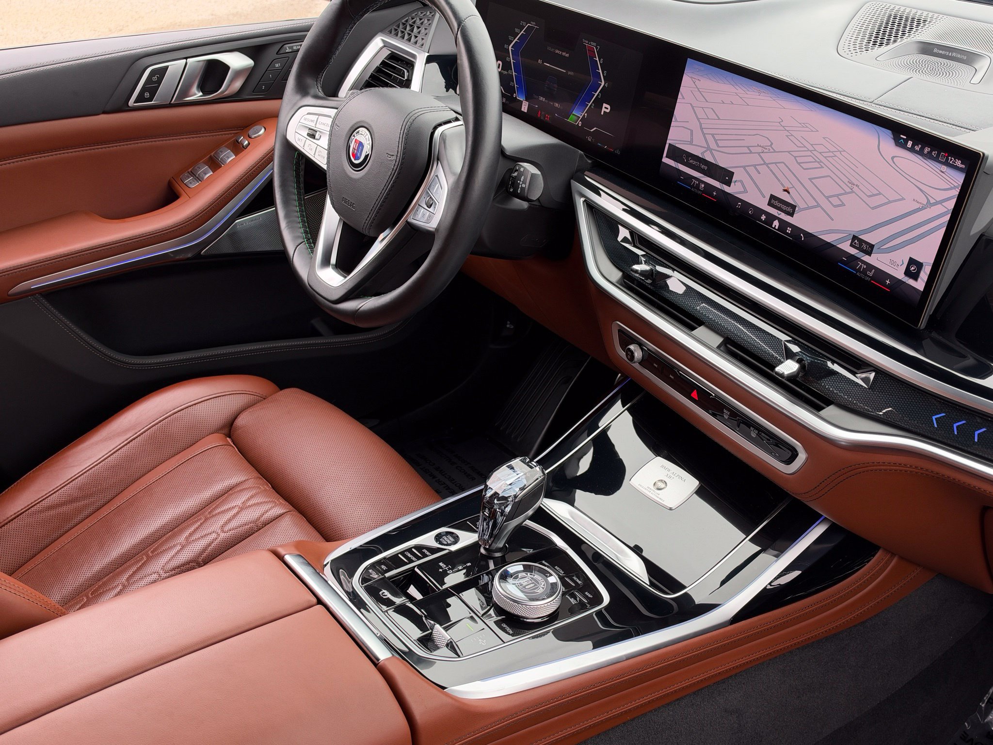 Used 2025 BMW ALPINA XB7 AWD/4WD image 18