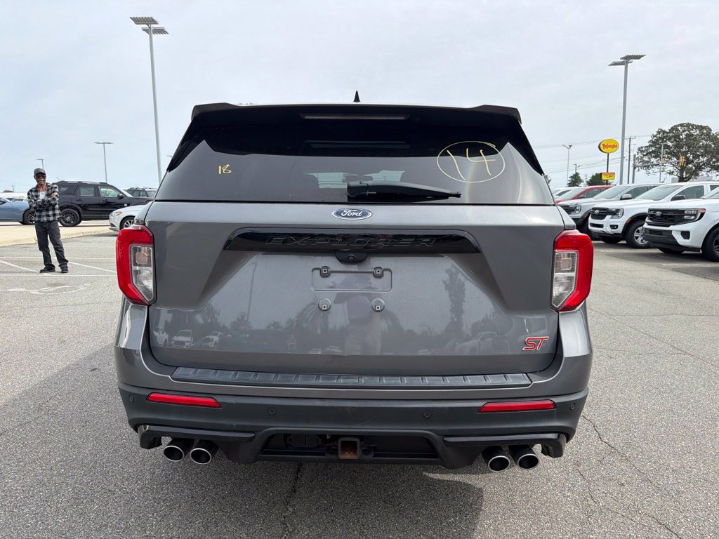 Used 2023 Ford Explorer ST w/ Equipment Group 401A AWD/4WD image 9