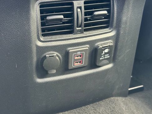 Used 2021 Nissan Titan PRO-4X w/ Pro-4x Utility Package image 26