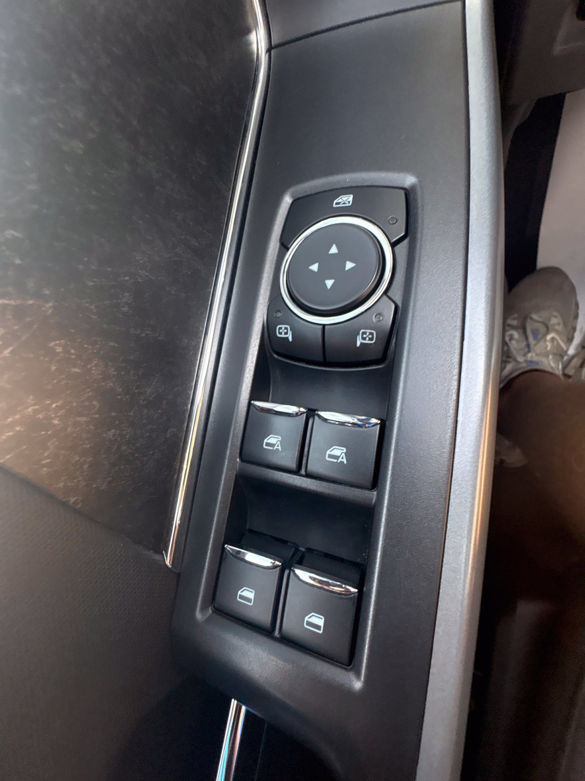 Used 2023 Ford F150 XLT w/ Equipment Group 302A High RWD image 23