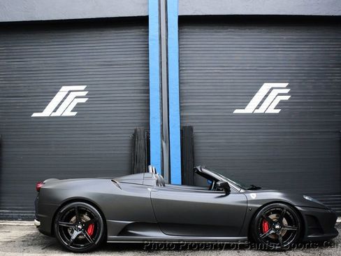 Used 2006 Ferrari F430 Spider image 1