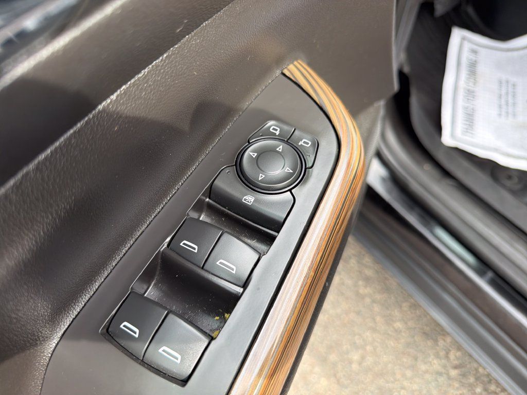 Used 2019 GMC Acadia SLE AWD/4WD image 13