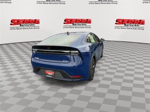 New 2026 Toyota Prius Plug-In Hybrid FWD image 9