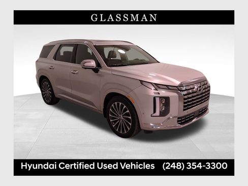 Used 2023 Hyundai Palisade Calligraphy image 1