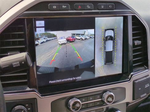 Certified 2022 Ford F250 Lariat w/ Tremor Off-Road Package image 21