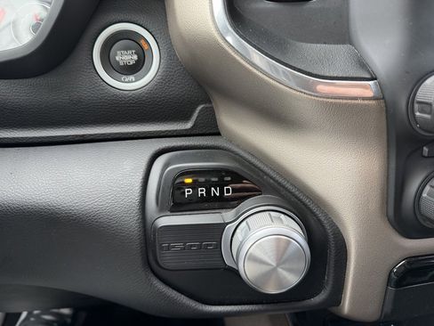 Used 2019 RAM 1500 Laramie image 21