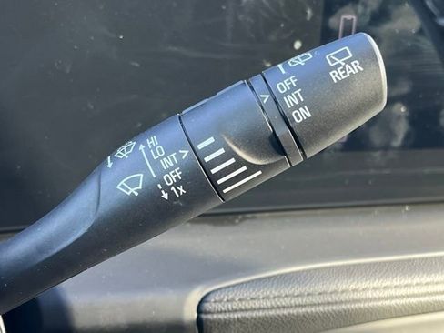 Used 2024 Buick Encore GX Sport Touring image 34