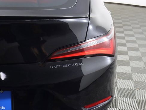 Used 2023 Acura Integra A-Spec image 16