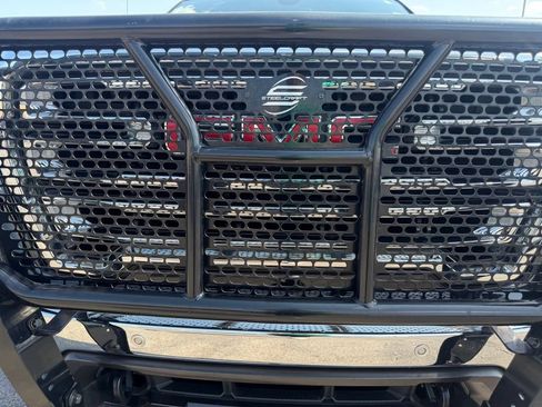 Used 2020 GMC Sierra 1500 SLT w/ SLT Premium Plus Package AWD/4WD image 4