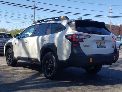 Used 2022 Subaru Outback Wilderness w/ Wilderness Package AWD/4WD image 6