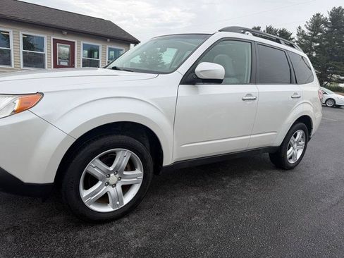 Used 2010 Subaru Forester 2.5X Premium AWD/4WD image 34