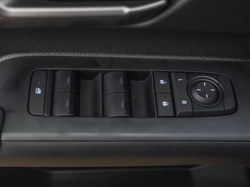 New 2025 Toyota Tacoma TRD Sport image 19