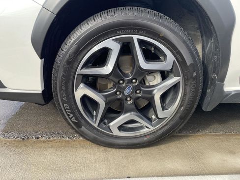 Used 2020 Subaru Crosstrek 2.0i Limited w/ Moonroof Package w/Navigation image 25