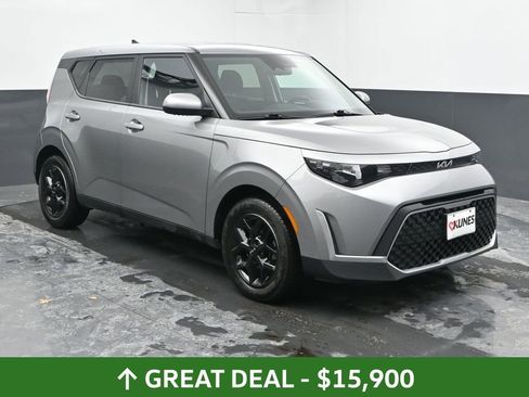 Used 2023 Kia Soul LX w/ Option Group 015 image 4