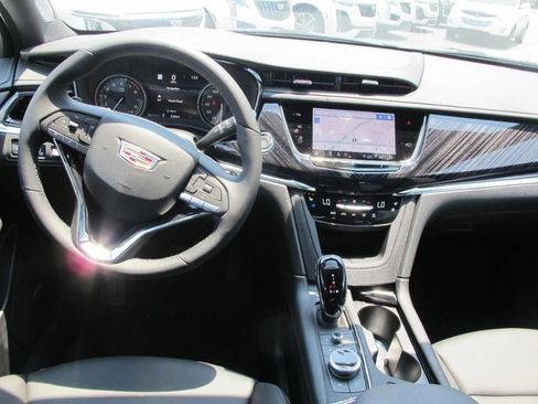 New 2025 Cadillac XT6 Premium Luxury w/ Technology Package image 22