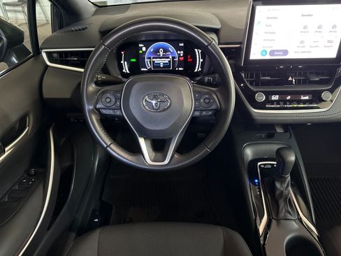 Used 2025 Toyota Corolla SE w/ SE Premium Package FWD image 14