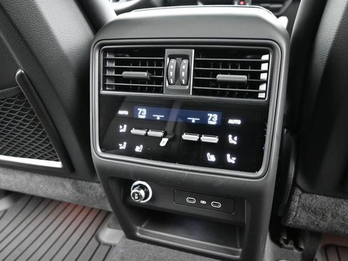 New 2026 Porsche Cayenne Coupe image 21