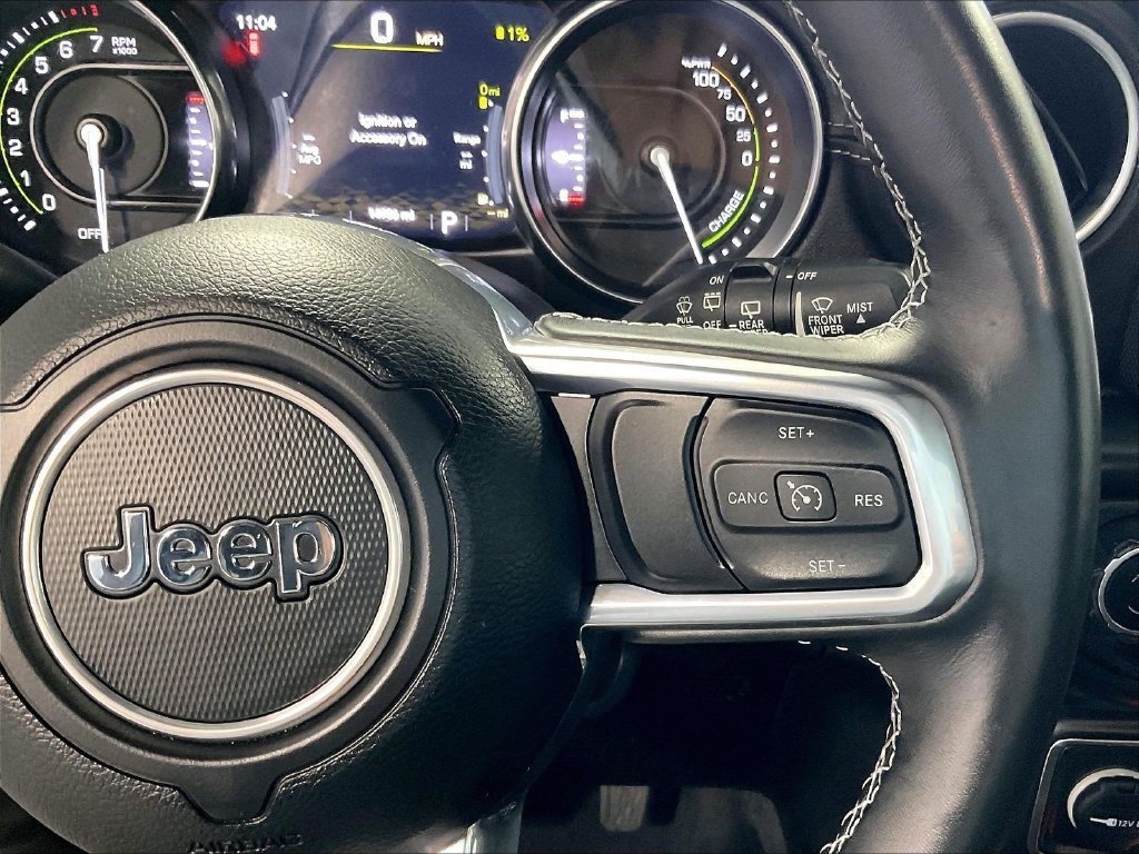 Used 2023 Jeep Wrangler Unlimited Sahara w/ Cold Weather Group AWD/4WD image 23