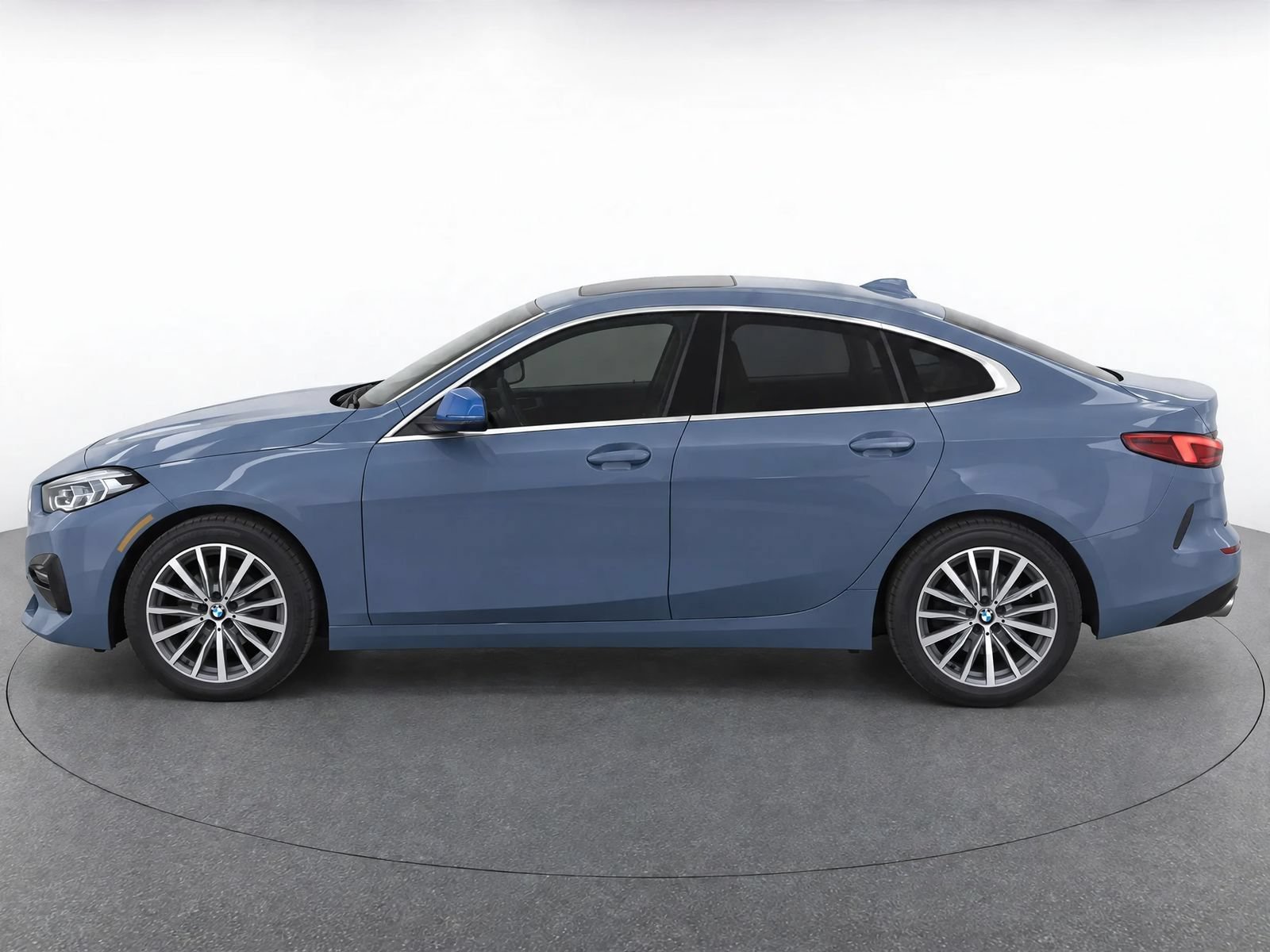 Used 2022 BMW 228i Gran Coupe w/ Convenience Package FWD image 3