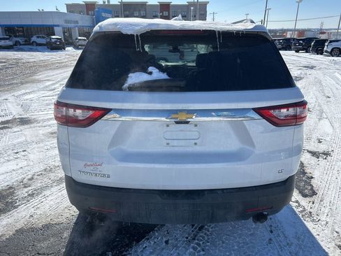 Used 2018 Chevrolet Traverse LT image 4