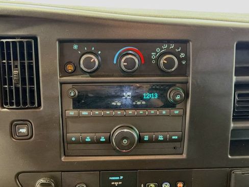 Used 2025 GMC Savana 2500 w/ Driver Convenience Package RWD image 12
