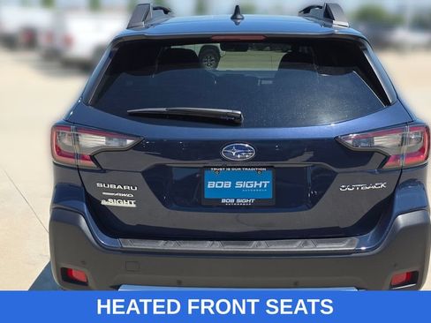 Used 2025 Subaru Outback Limited AWD/4WD image 4