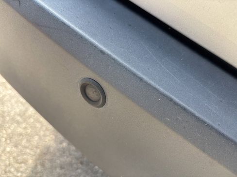 Used 2014 Toyota RAV4 LE image 20