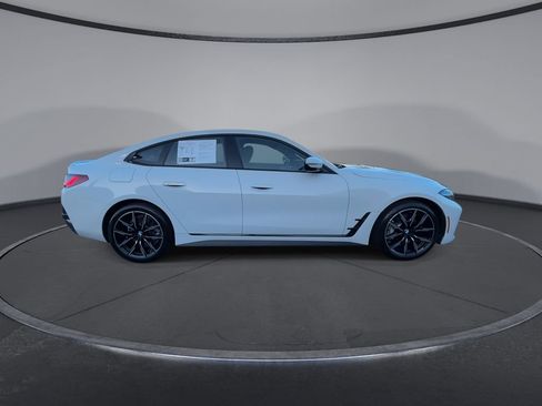 Used 2022 BMW 430i Gran Coupe w/ M Sport Package RWD image 2