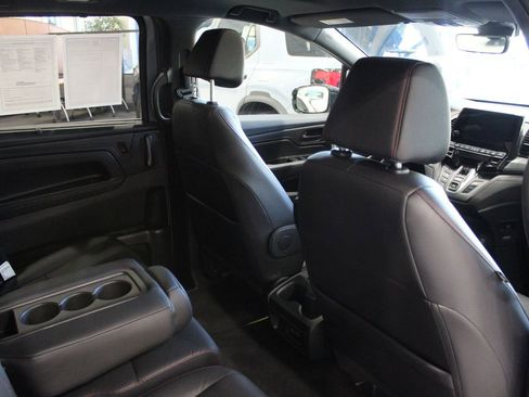 Certified 2023 Honda Odyssey Sport image 51