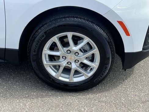 Certified 2024 Chevrolet Equinox LS FWD image 7