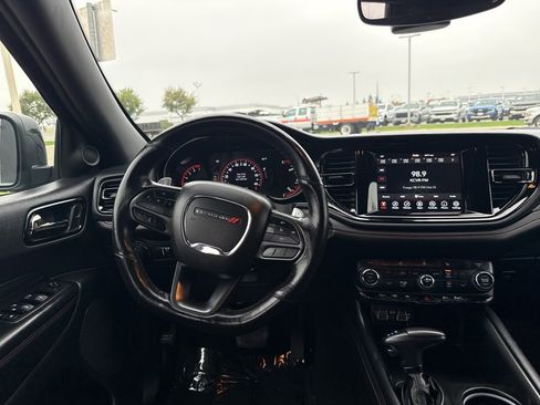 Used 2023 Dodge Durango GT image 25
