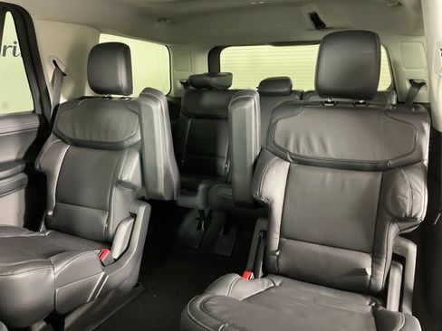 New 2026 Ford Expedition Platinum image 16