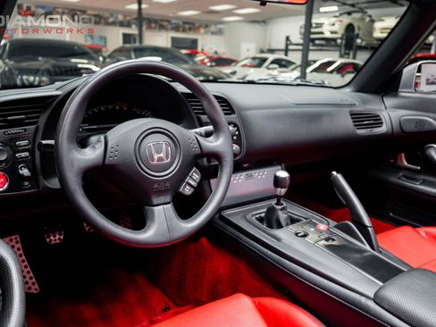 Used 2008 Honda S2000 image 16
