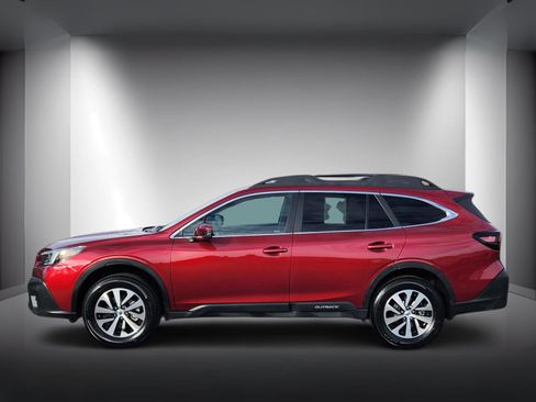 Used 2020 Subaru Outback Premium image 2