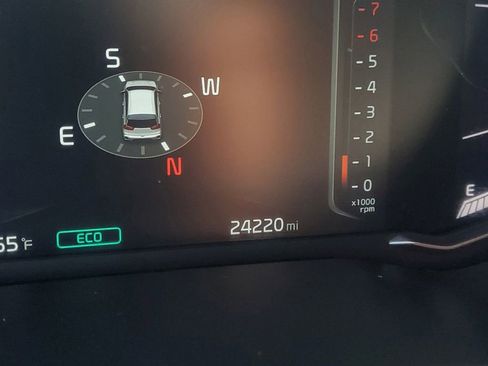 Used 2022 Kia Niro EX Premium image 24