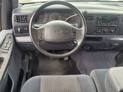 Used 2001 Ford F350 XLT image 7