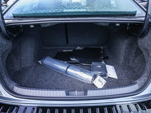 New 2026 Volkswagen Jetta SE image 18