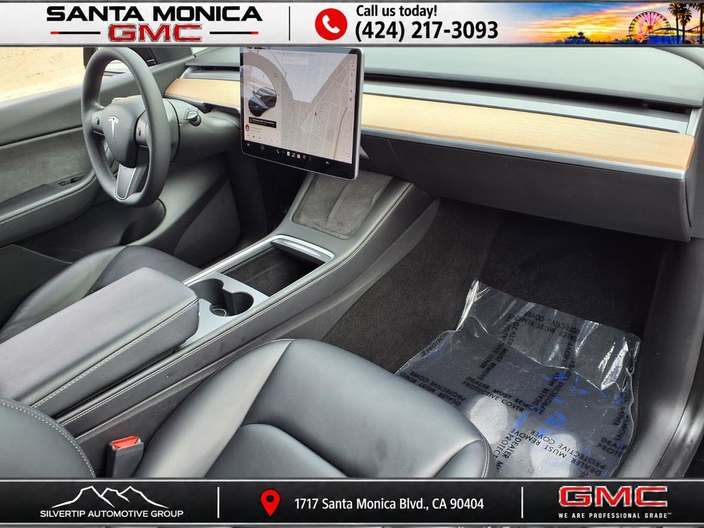 Used 2021 Tesla Model Y 2WD image 30
